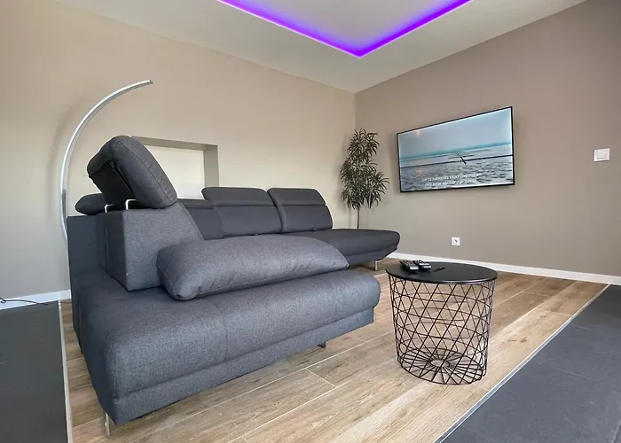 Living * Βιάνα ντο Καστέλο