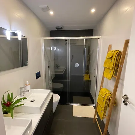 Living * ויאנה דו קסטלו